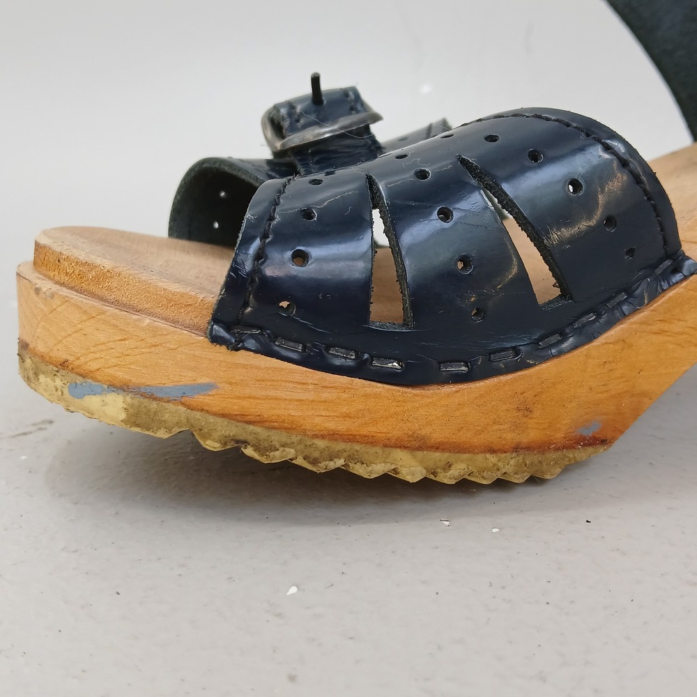 Sven Original Clog Sandals Women EU 36 US 5.5 Blue Patent Leather Wood Platform - Picture 9 of 12